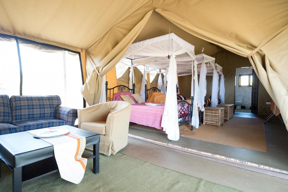 Serengeti Wildebeest Camp Hotel Buitenkant foto